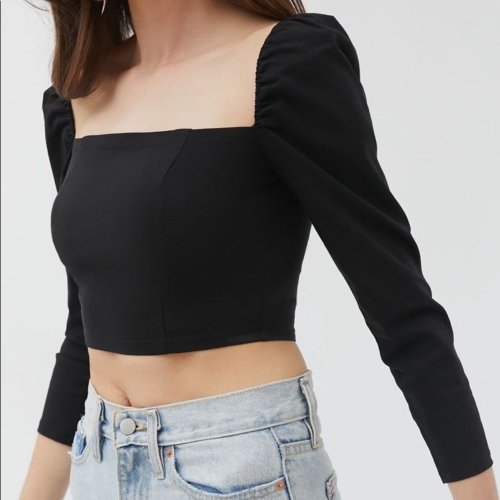Square neck crop top